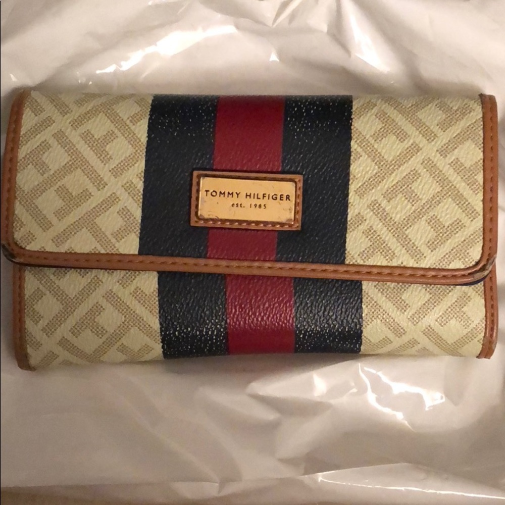 Tommy Hilfiger Wallet